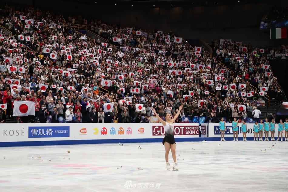 国际滑联官网评出2019年花滑世锦赛最佳图片