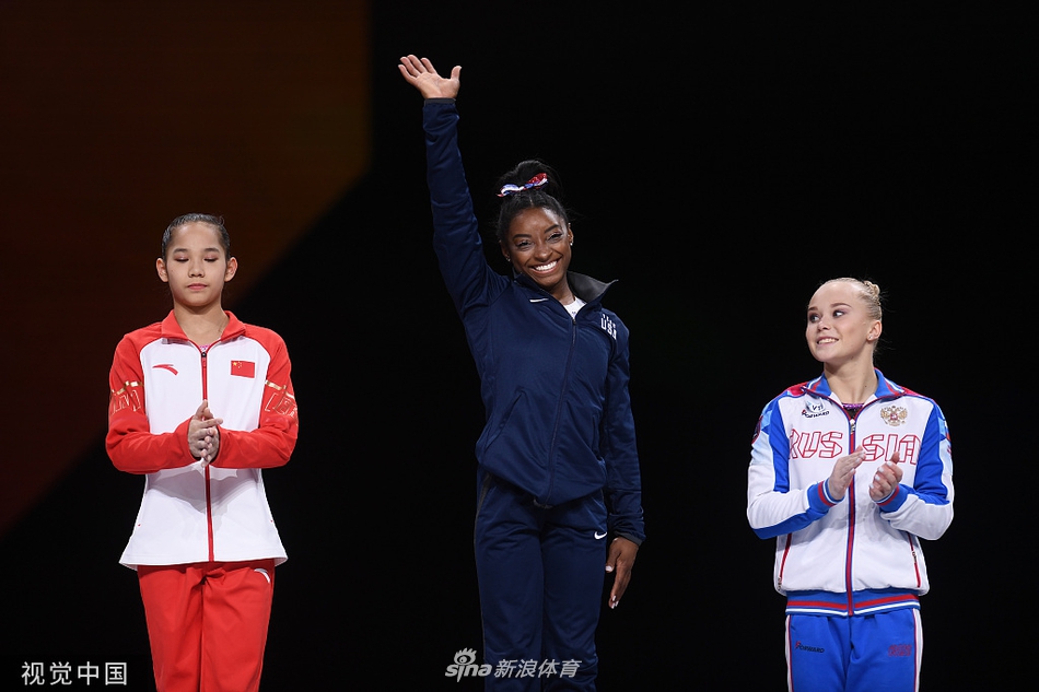 体操世锦赛小花唐茜靖全能摘银