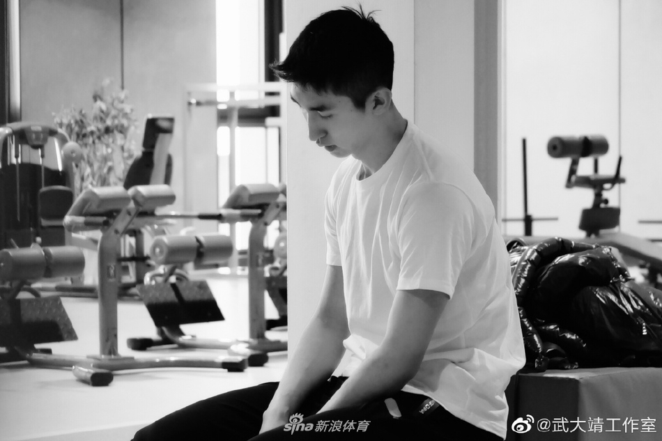 封闭训练中的武大靖