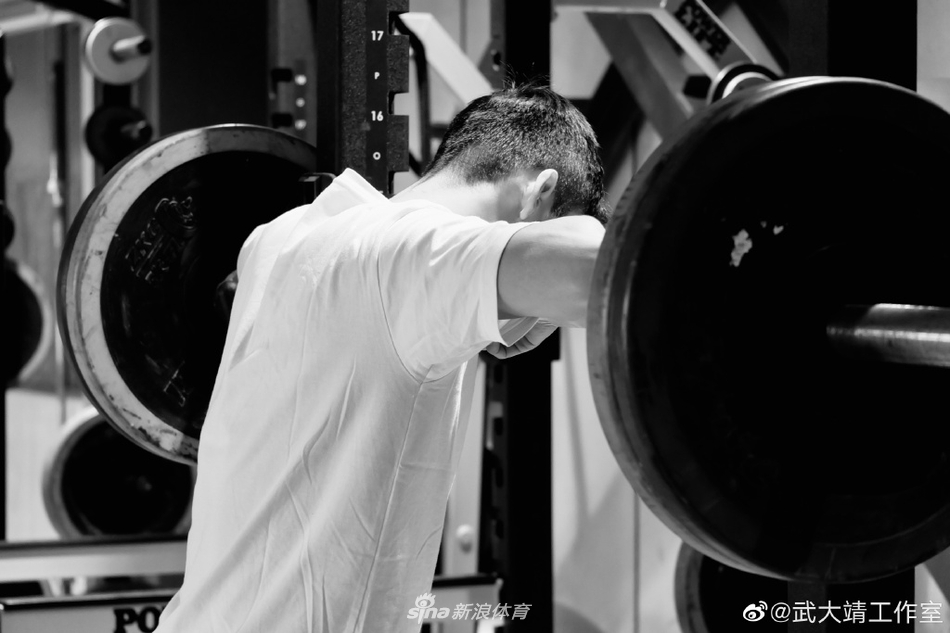 封闭训练中的武大靖