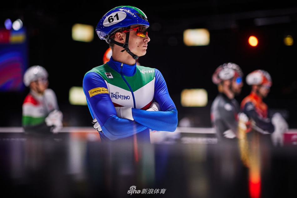 2021年短道速滑世锦赛精彩瞬间