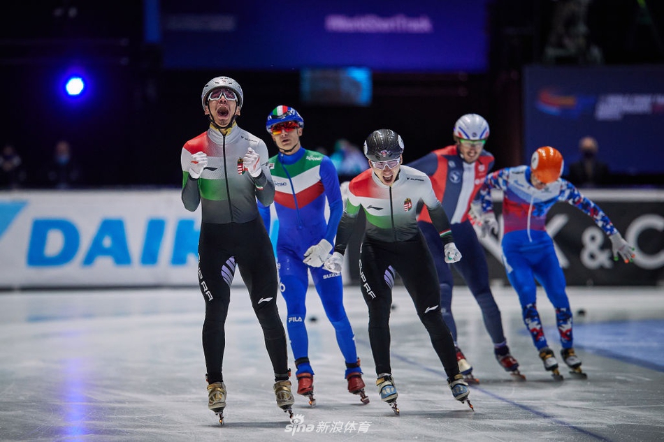 2021年短道速滑世锦赛精彩瞬间