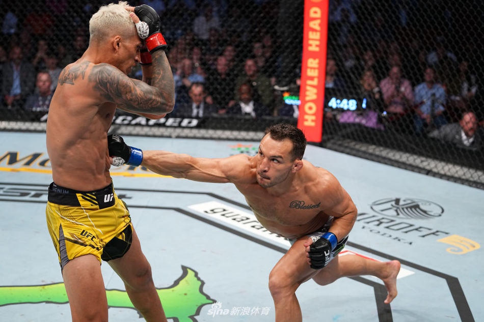 ufc262:奥利维拉vs钱德勒精彩集锦_高清图集_新浪网
