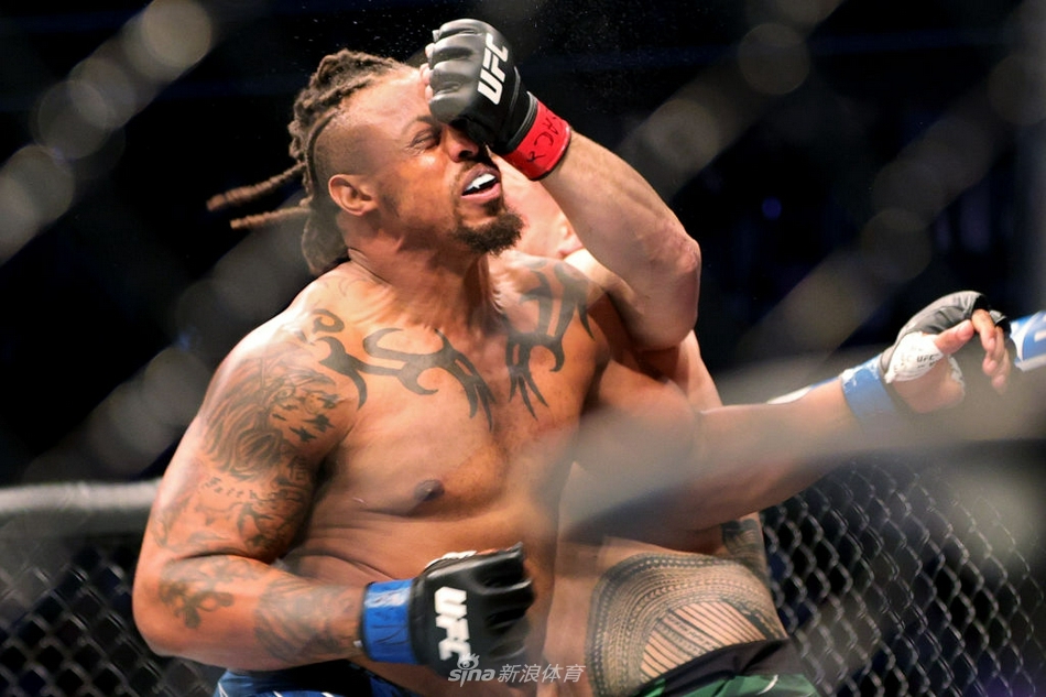 泰-图瓦萨 VS 格雷-哈迪 (1)