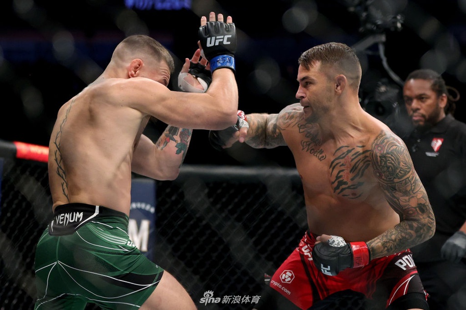 达斯汀-普瓦里尔 VS 康纳-麦克格雷格 (6)