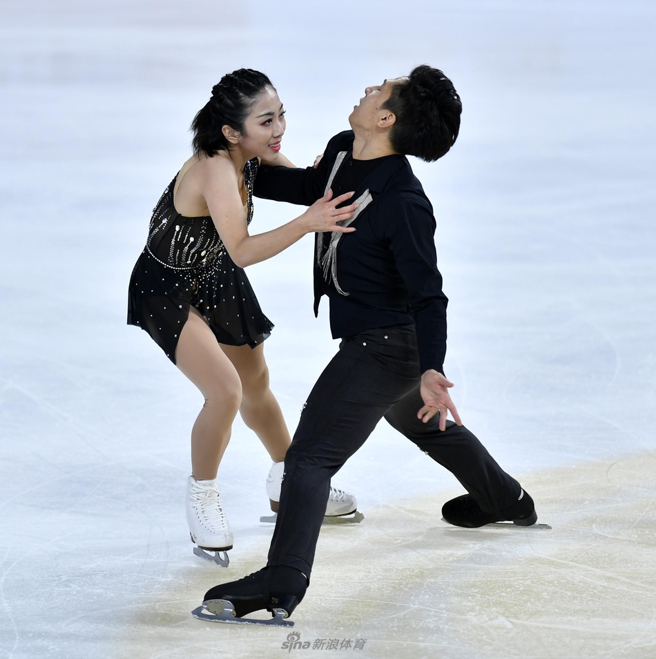 花滑中国杯隋文静/韩聪短节目第一