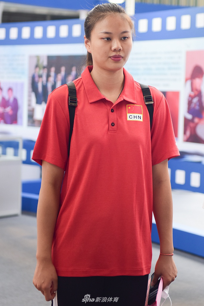 中国女排体育文化展开幕 龚翔宇助阵