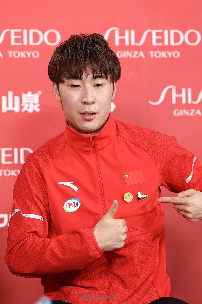 花滑中国杯金博洋男单卫冕