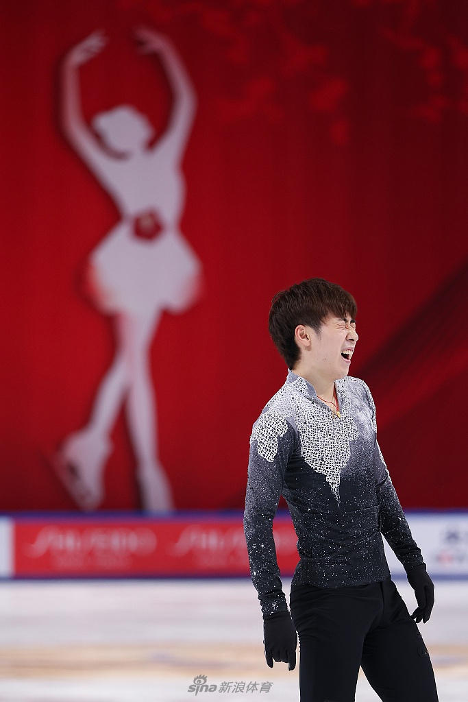 花滑中国杯金博洋男单卫冕