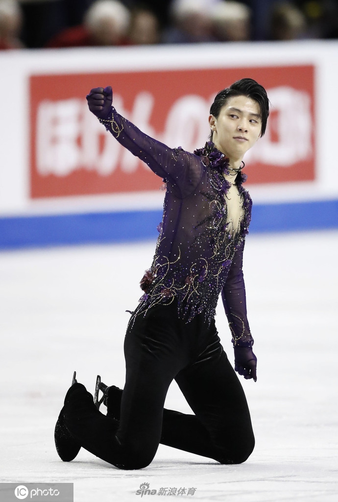 花滑大奖赛加拿大站羽生结弦夺冠
