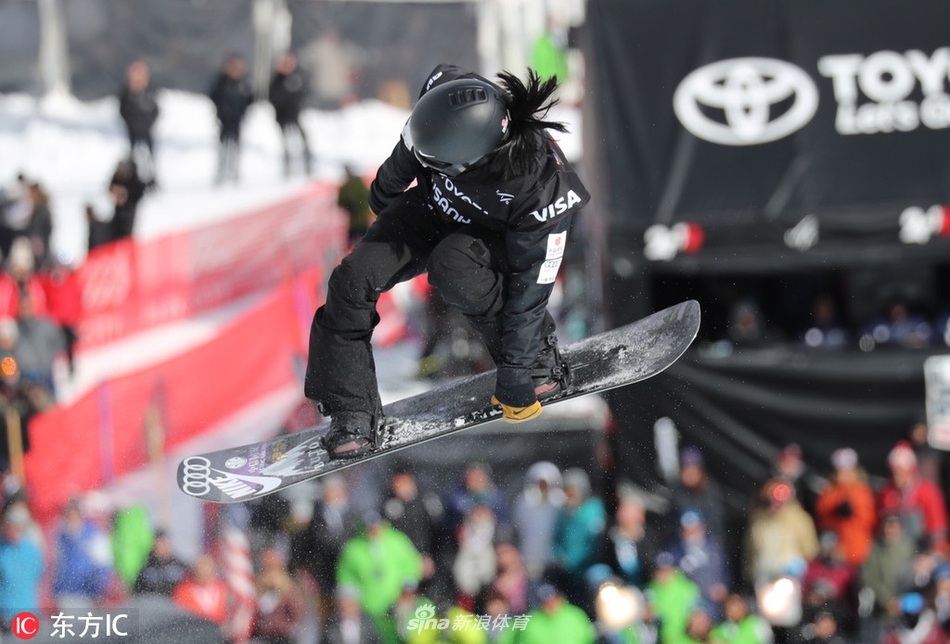 单板滑雪世锦赛U型池蔡雪桐摘银