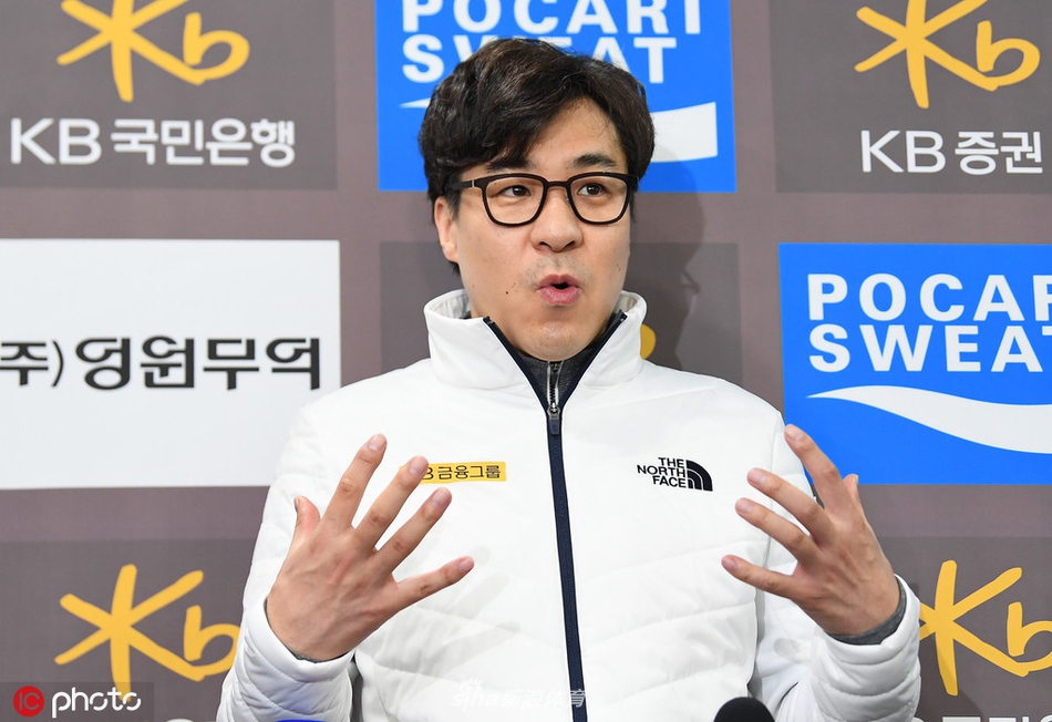 韩国名帅金善台执掌中国短道速滑队