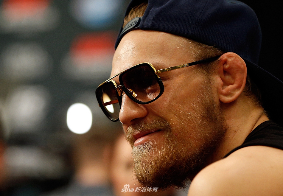 “嘴炮”麦格雷戈再次宣布退役