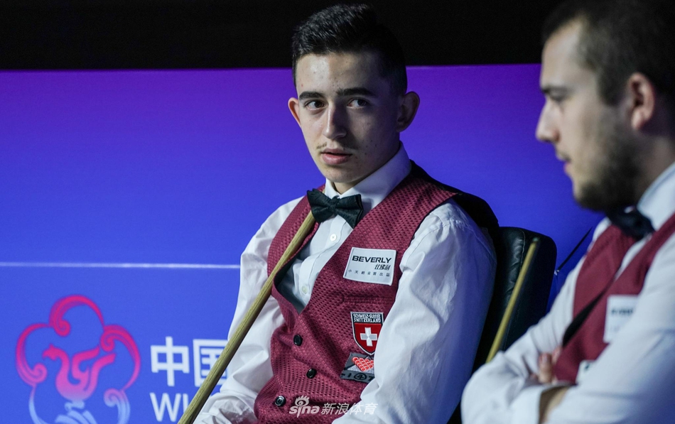 斯诺克世界杯：中国B队5-0瑞士