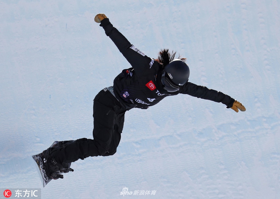 单板滑雪世锦赛U型池蔡雪桐摘银