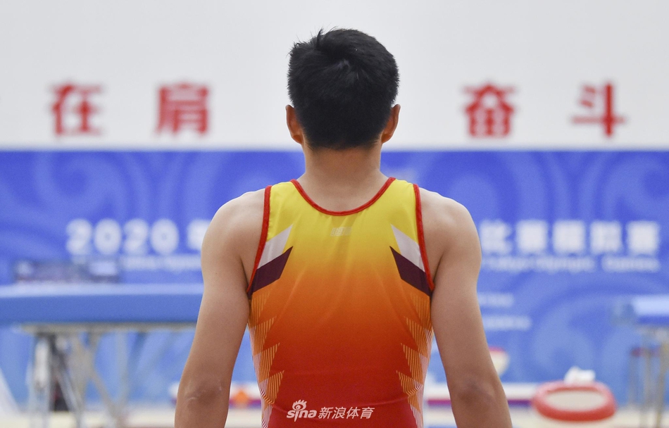 东京奥运会蹦床男子网上个人模拟赛在津举行