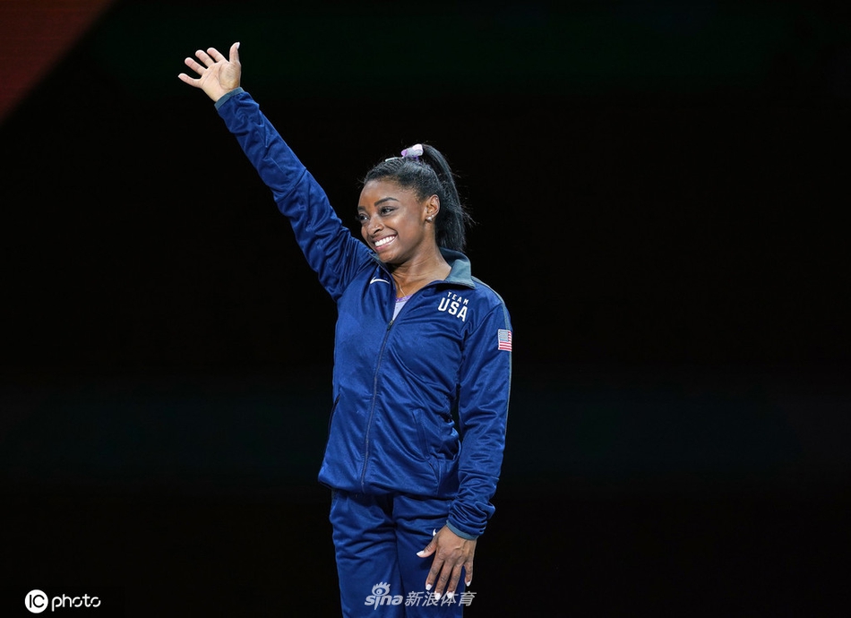 拜尔斯大秀世锦赛五金