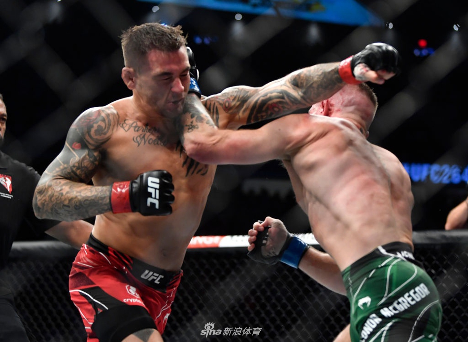 达斯汀-普瓦里尔 VS 康纳-麦克格雷格 (2)