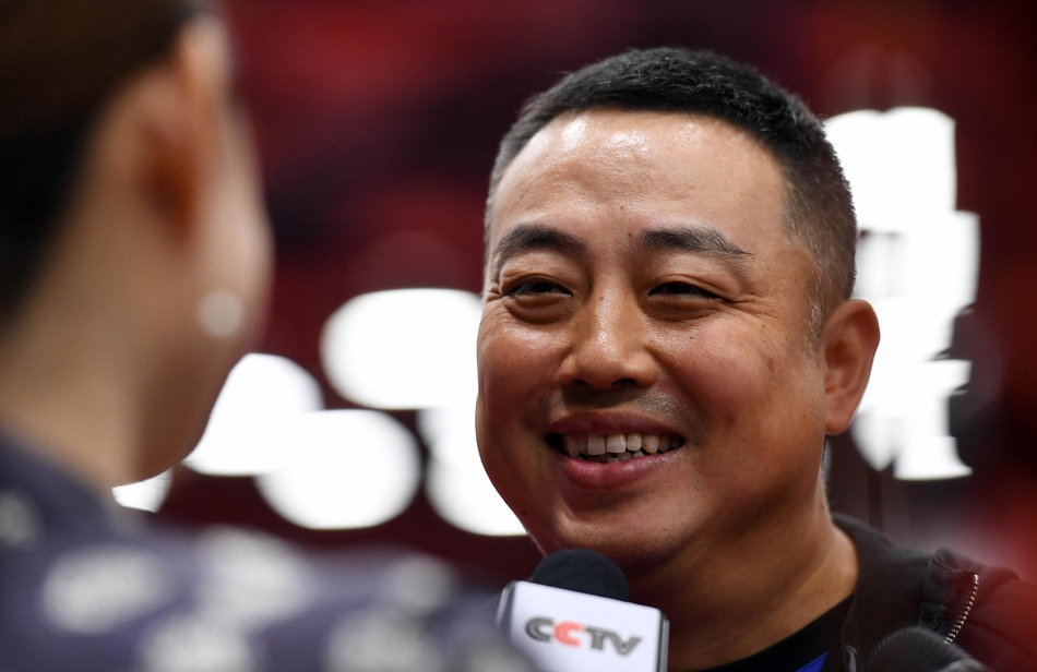 刘国梁“复出”接受媒体采访