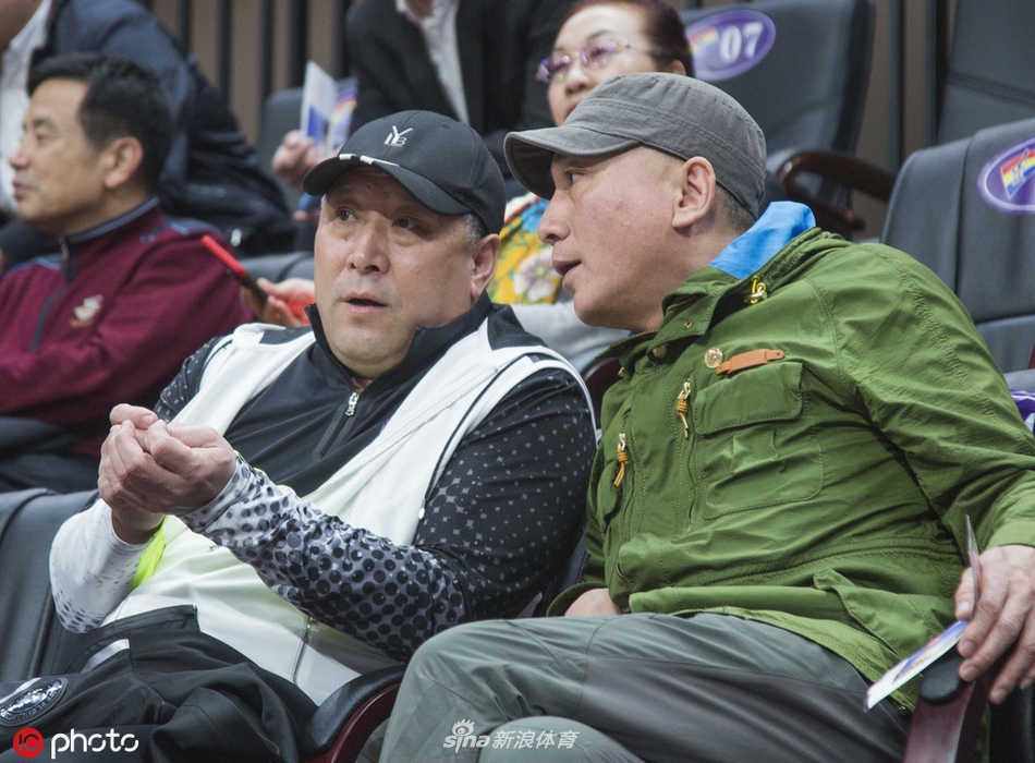 李永波观战CBA半决赛