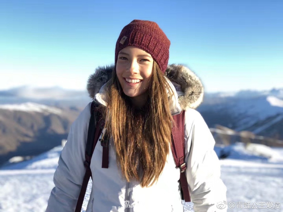 中国滑雪首位归化运动员谷爱凌美照