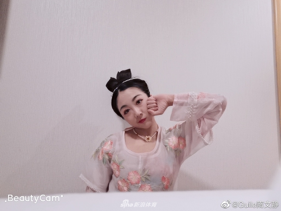 隋文静汉服自拍如仙女