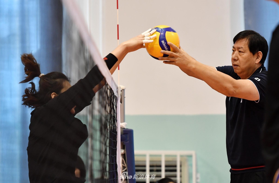 天津女排复工返训