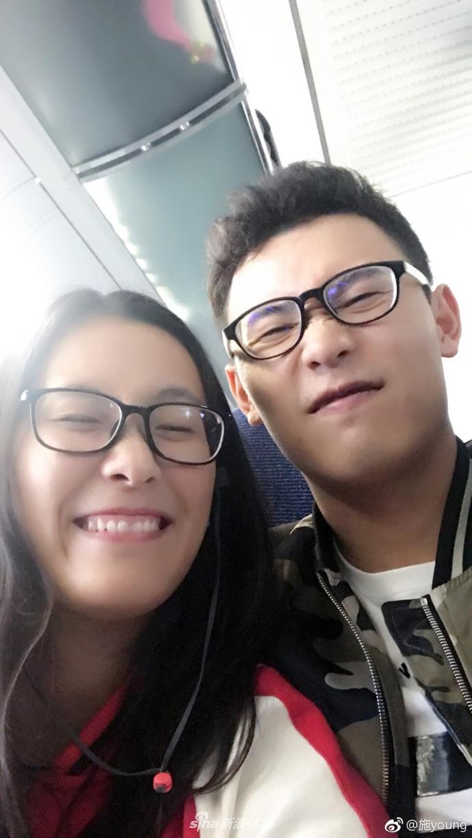 蝶后陆滢被男友浪漫求婚_高清图集_新浪网