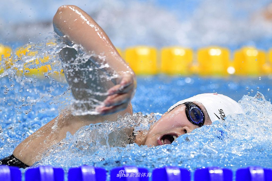 女子400自15岁小花李冰洁季军