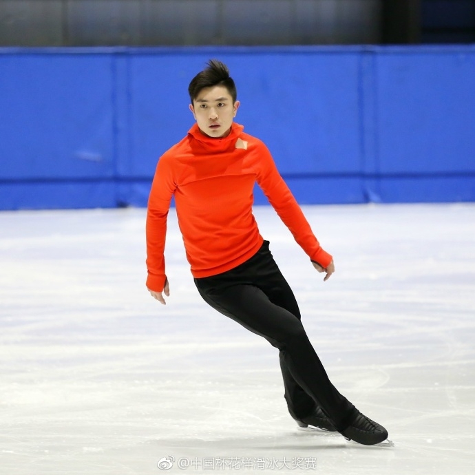 中国花滑男单备战中国杯