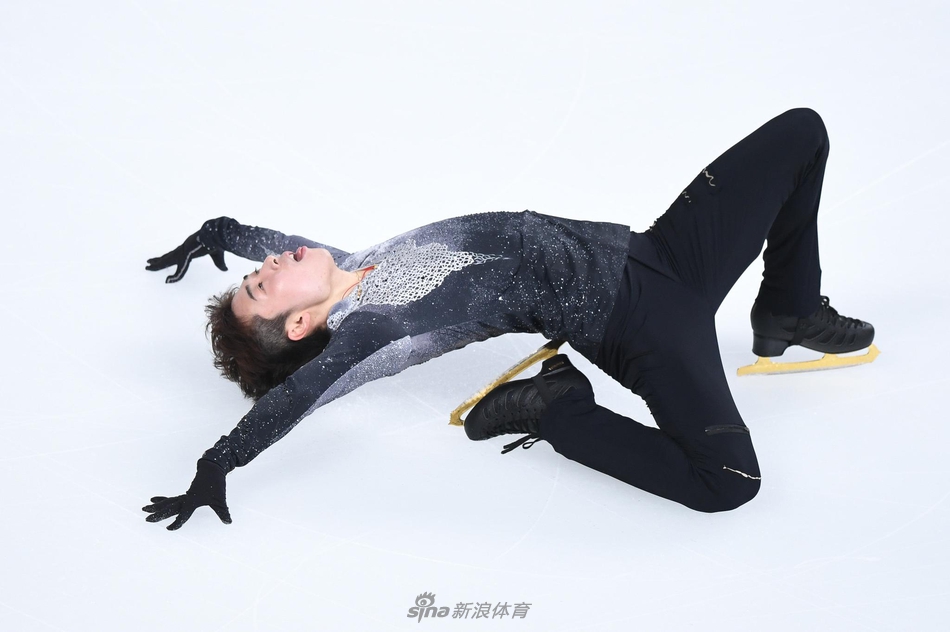 花滑中国杯金博洋男单卫冕