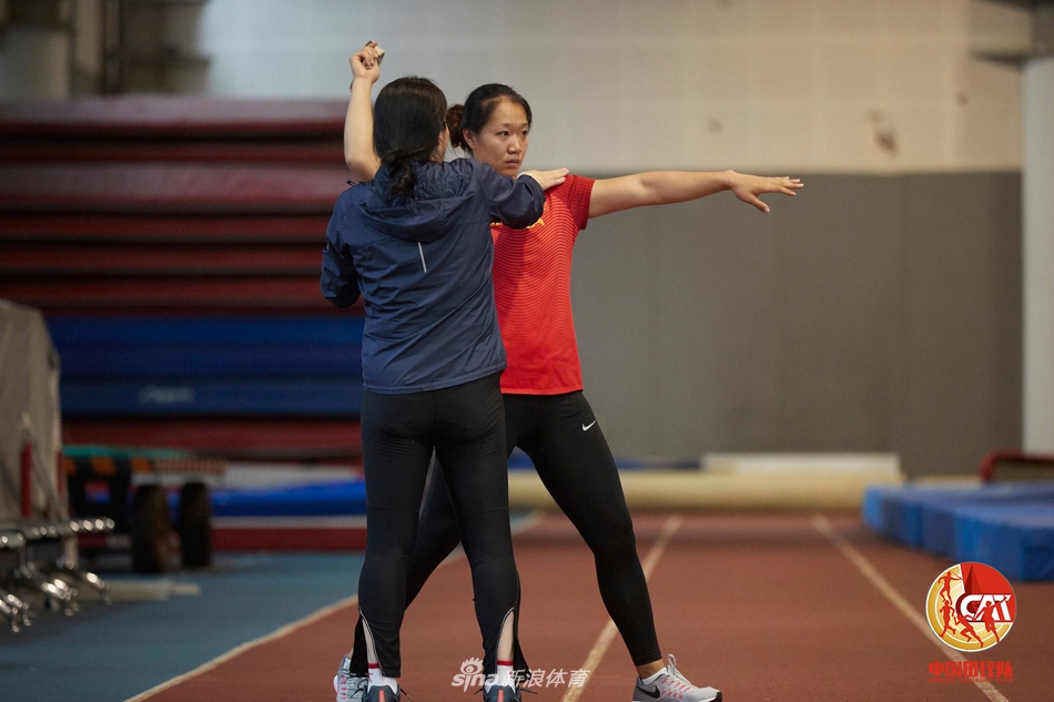 女子标枪 刘诗颖