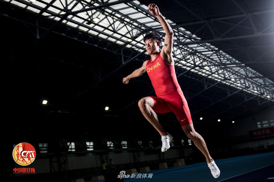 三级跳远 曹硕