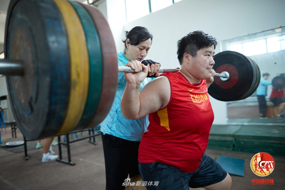 女子铅球 巩立姣