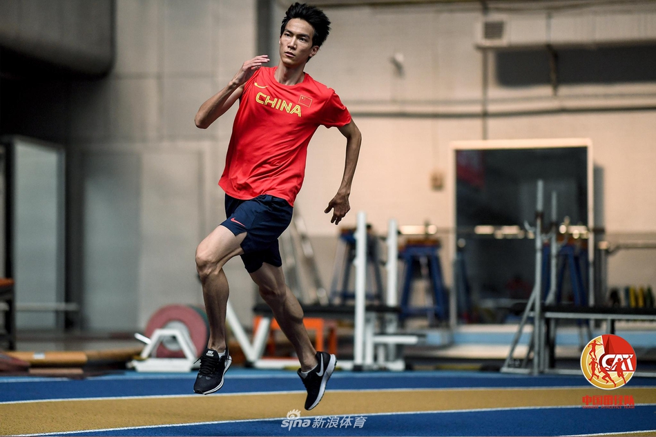 男子跳高 王宇