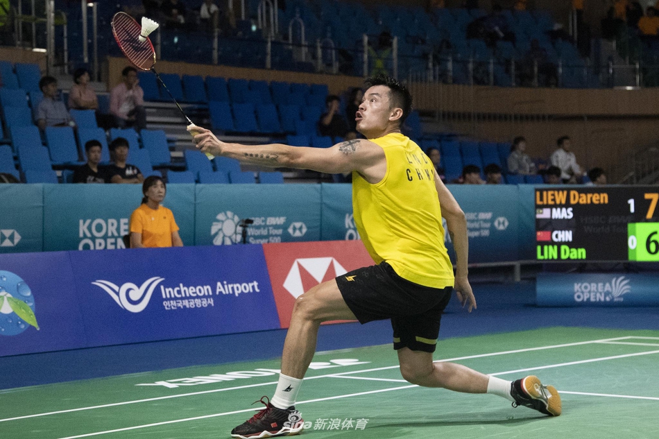 韩国公开赛林丹首轮遭淘汰