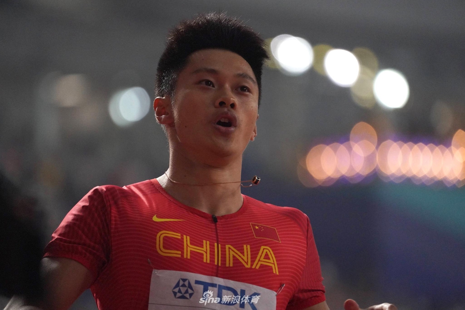 田径世锦赛男子4X100米接力 中国队晋级决赛