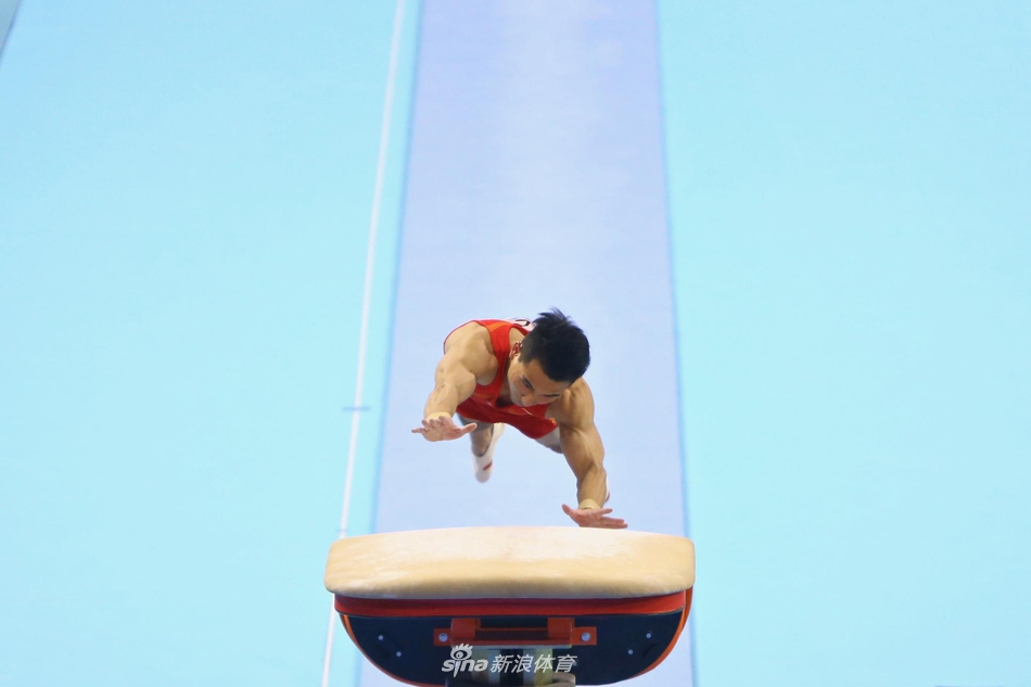 邓书弟获得季军