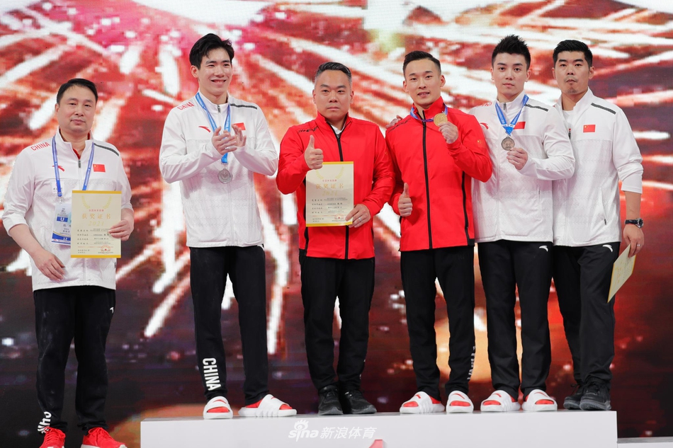 体操全锦赛：肖若腾夺男子个人全能冠军