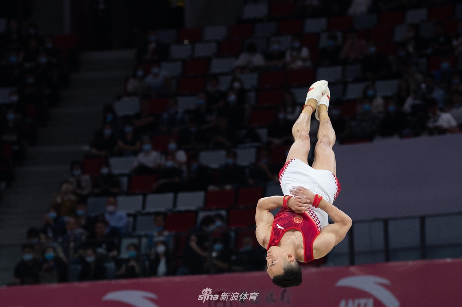 体操全锦赛：肖若腾夺男子个人全能冠军