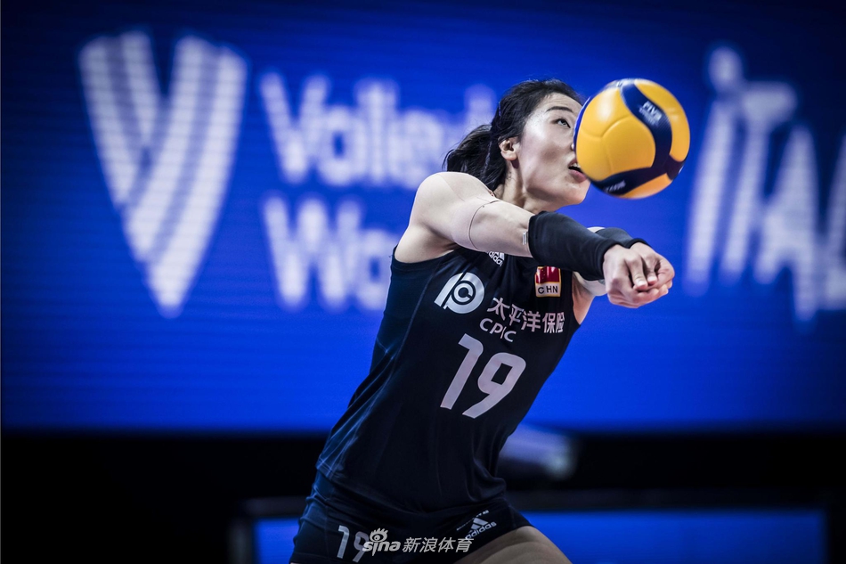 世联赛中国女排0-3不敌土耳其女排