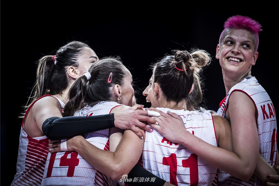 世联赛中国女排0-3不敌土耳其女排