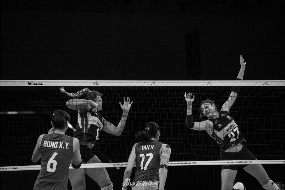 世联赛中国女排3-0意大利女排