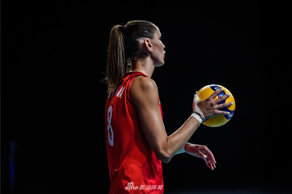 世联赛中国女排3-0俄罗斯女排