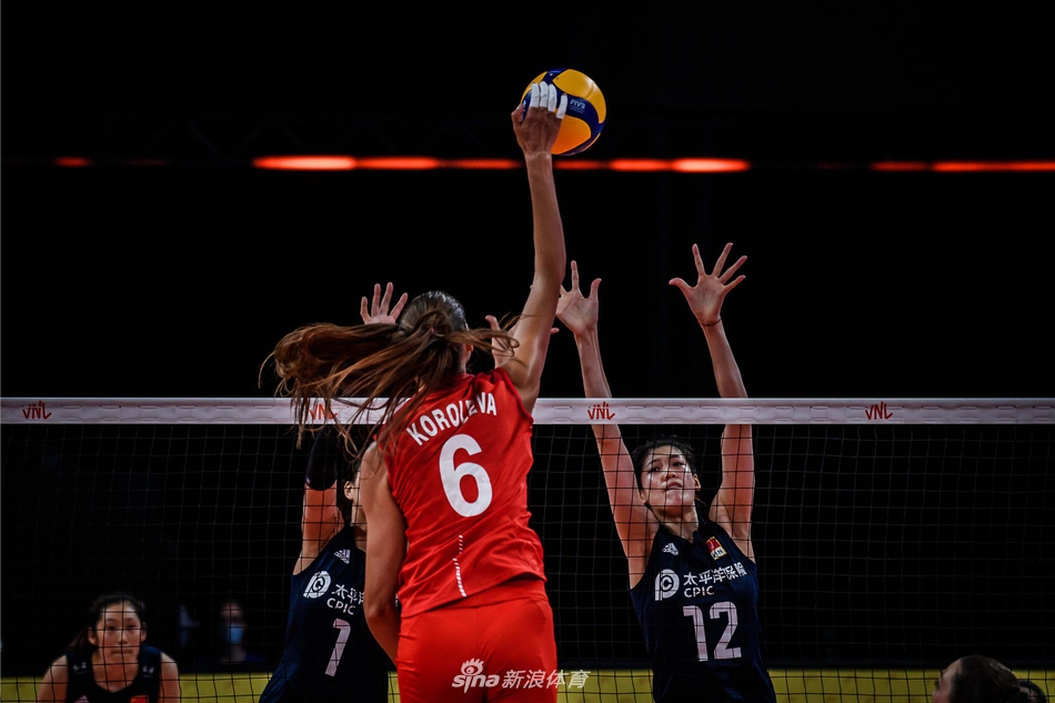 世联赛中国女排3-0俄罗斯女排