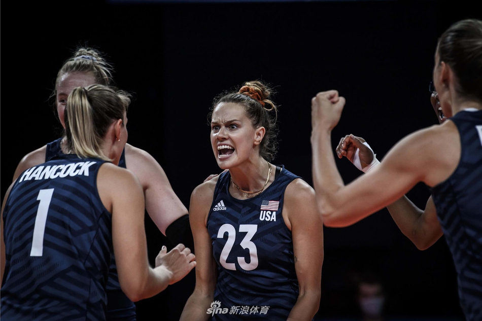 世联赛中国女排3-0美国女排