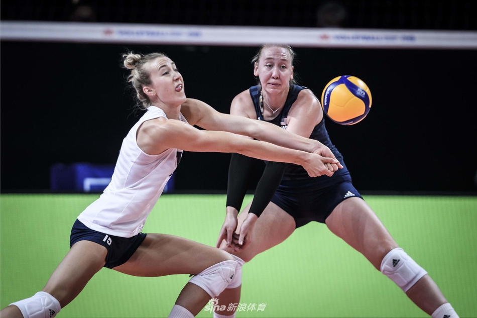 世联赛中国女排3-0美国女排