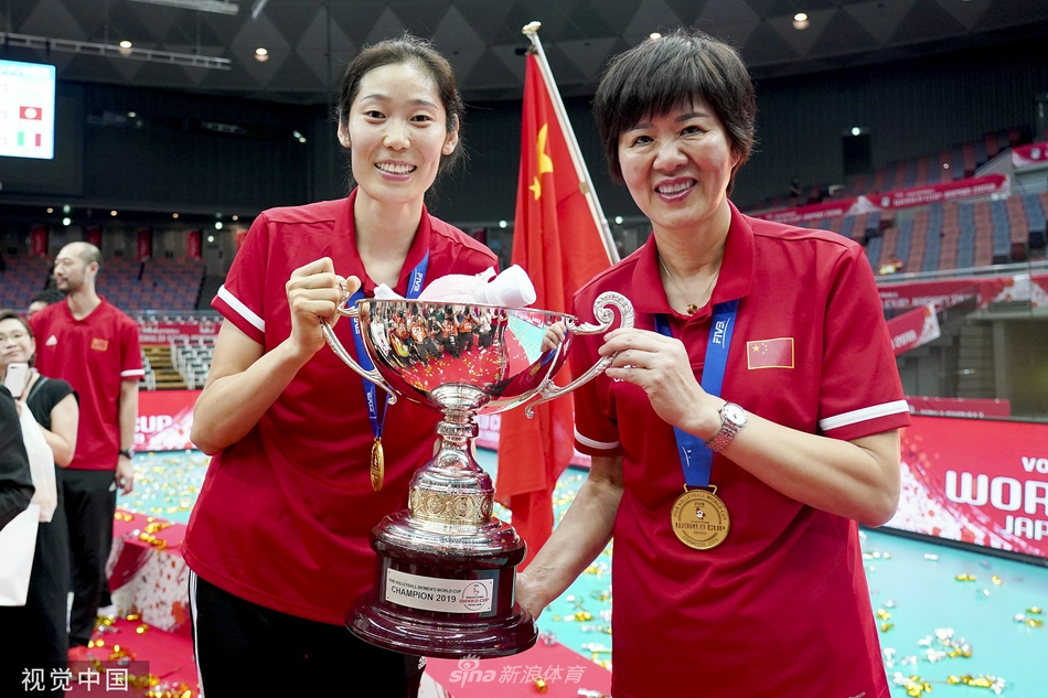 朱婷赵帅担任东京奥运会开幕式旗手