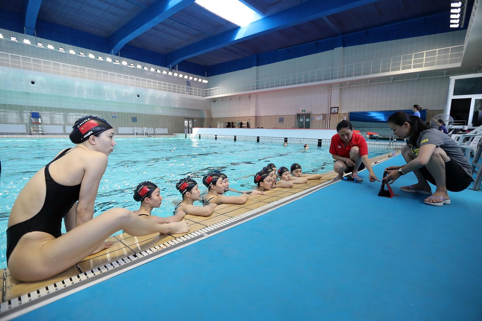 中国花游队备战世锦赛