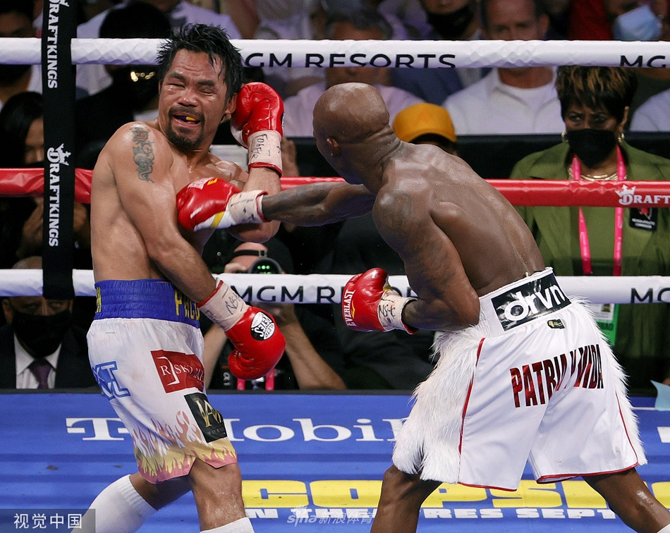 帕奎奥不敌乌加斯 无缘WBA拳王金腰带